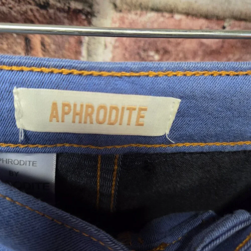Aphrodite Women’s High-Rise Blue Stretch‎ Jeans Size 11